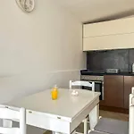 Apartmán Suncrest B37 *
