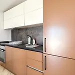 Suncrest B37 * Durrës
