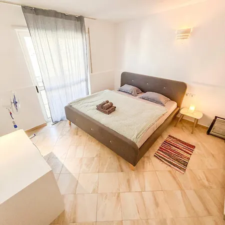 Suncrest B37 Апартаменты *