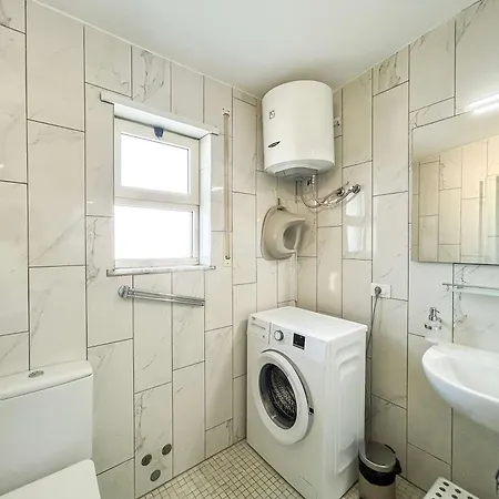 Suncrest B37 Апартаменты *
