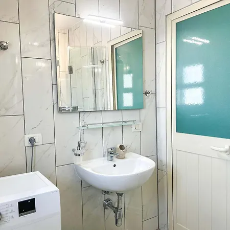 Апартаменты Suncrest B37
